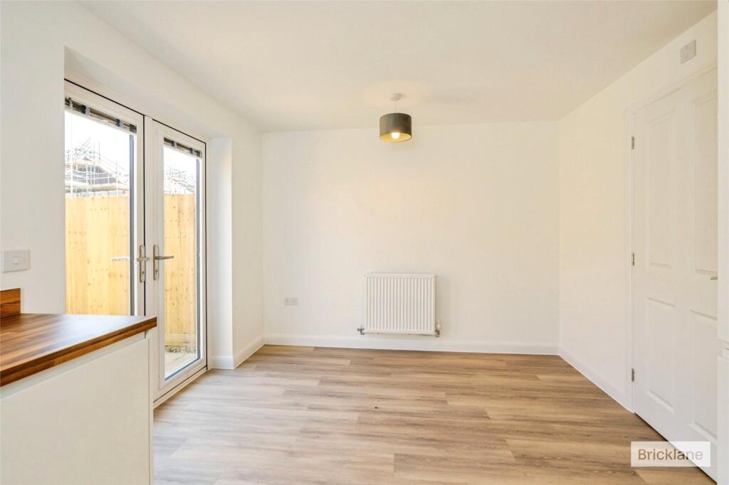 House in Portsmouth - View 3