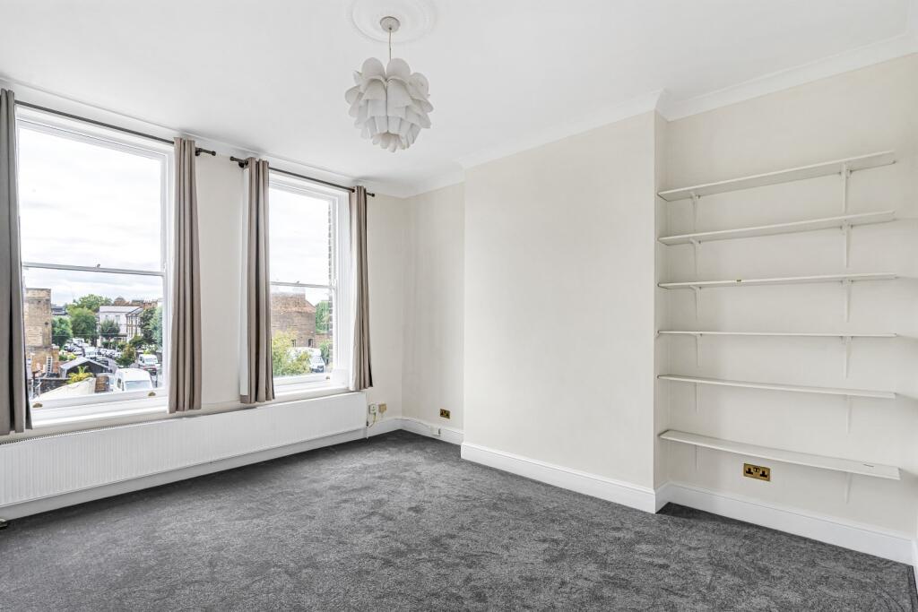 Apartment in London, Kentish Town - View 3
