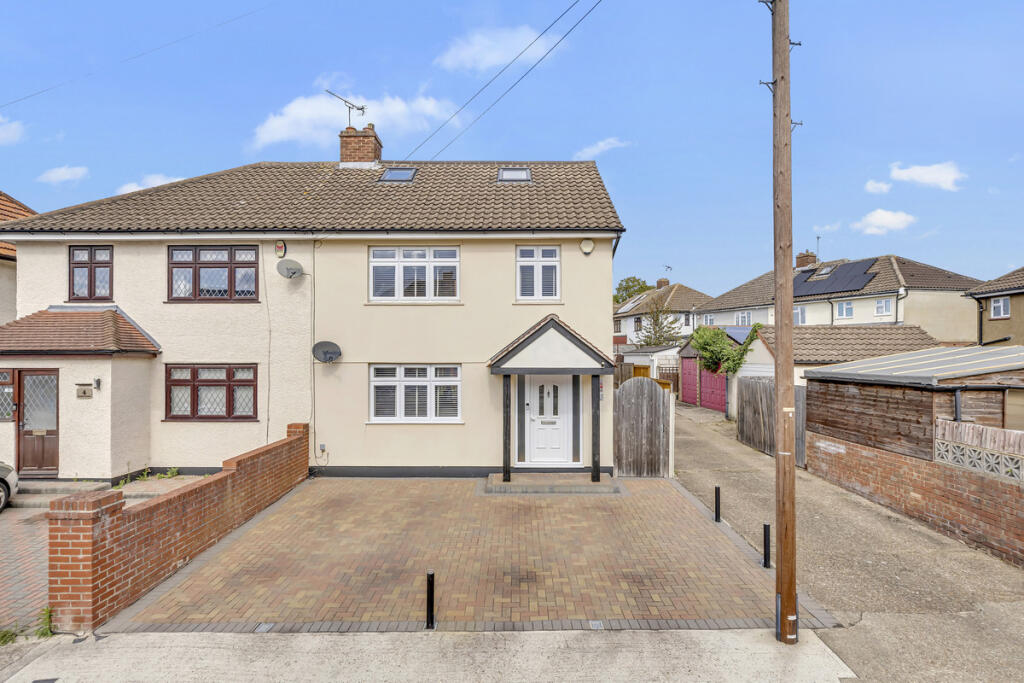 Main image of property: Redriff Road, Romford, RM7