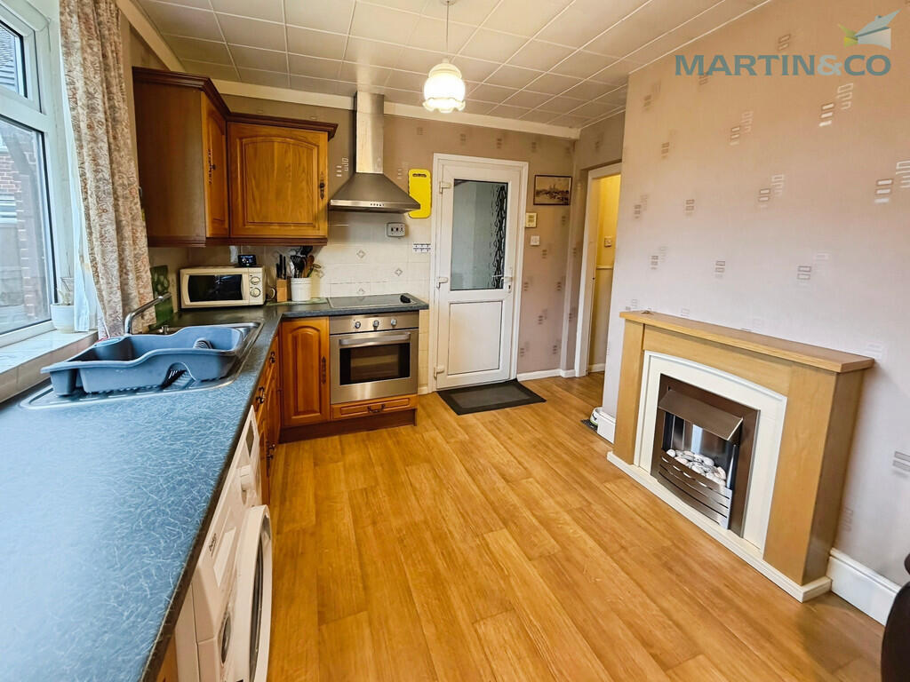 House in West Lindsey, Upton - View 5