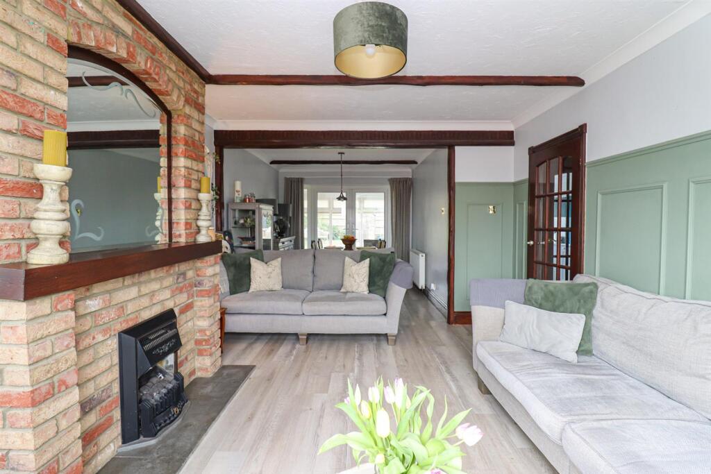 House in Tonbridge - View 2