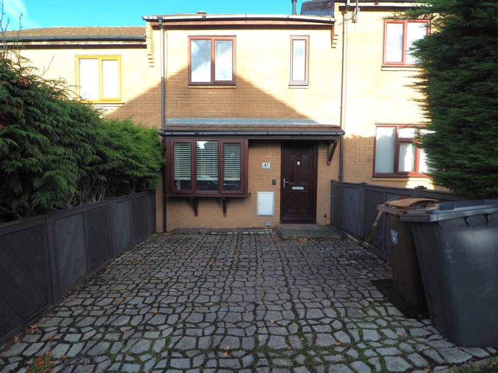 Main image of property: Beresford Avenue, Chapel-En-Le-Frith, SK23