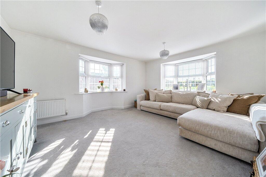 House in Southampton - View 4