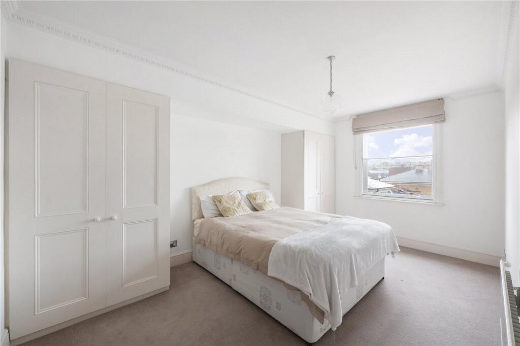 Apartment in London, City of Westminster - More