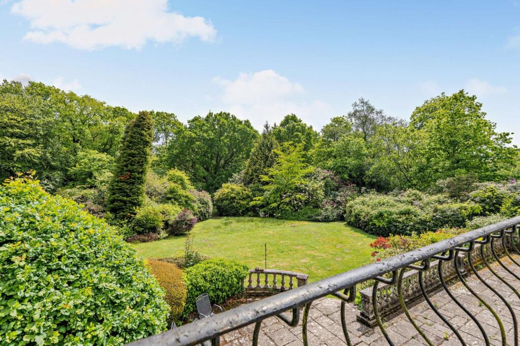House in Wealden, Heathfield and Waldron - View 3