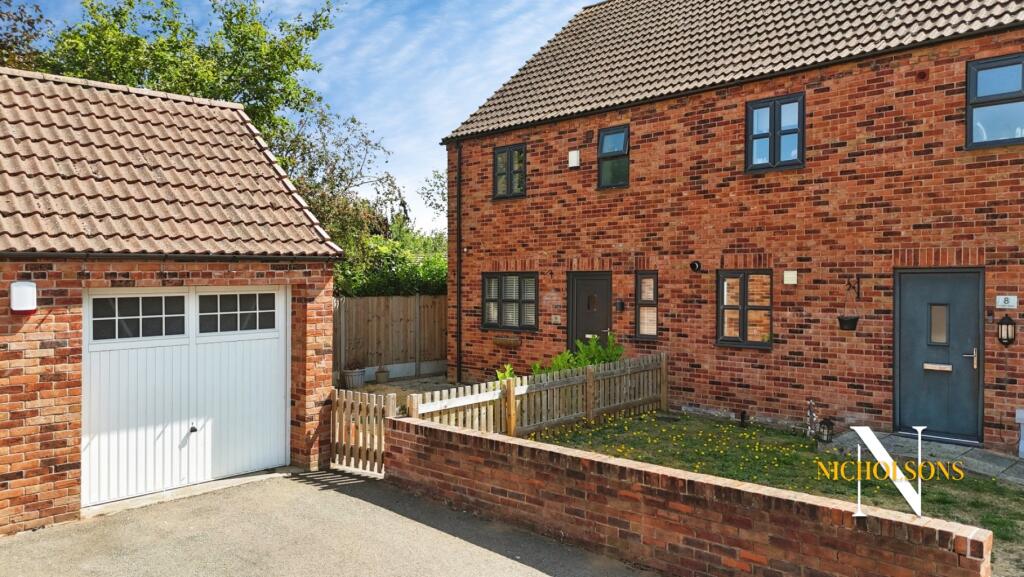 Main image of property: A beautifully presented home in the heart of the village on Butchers Mews