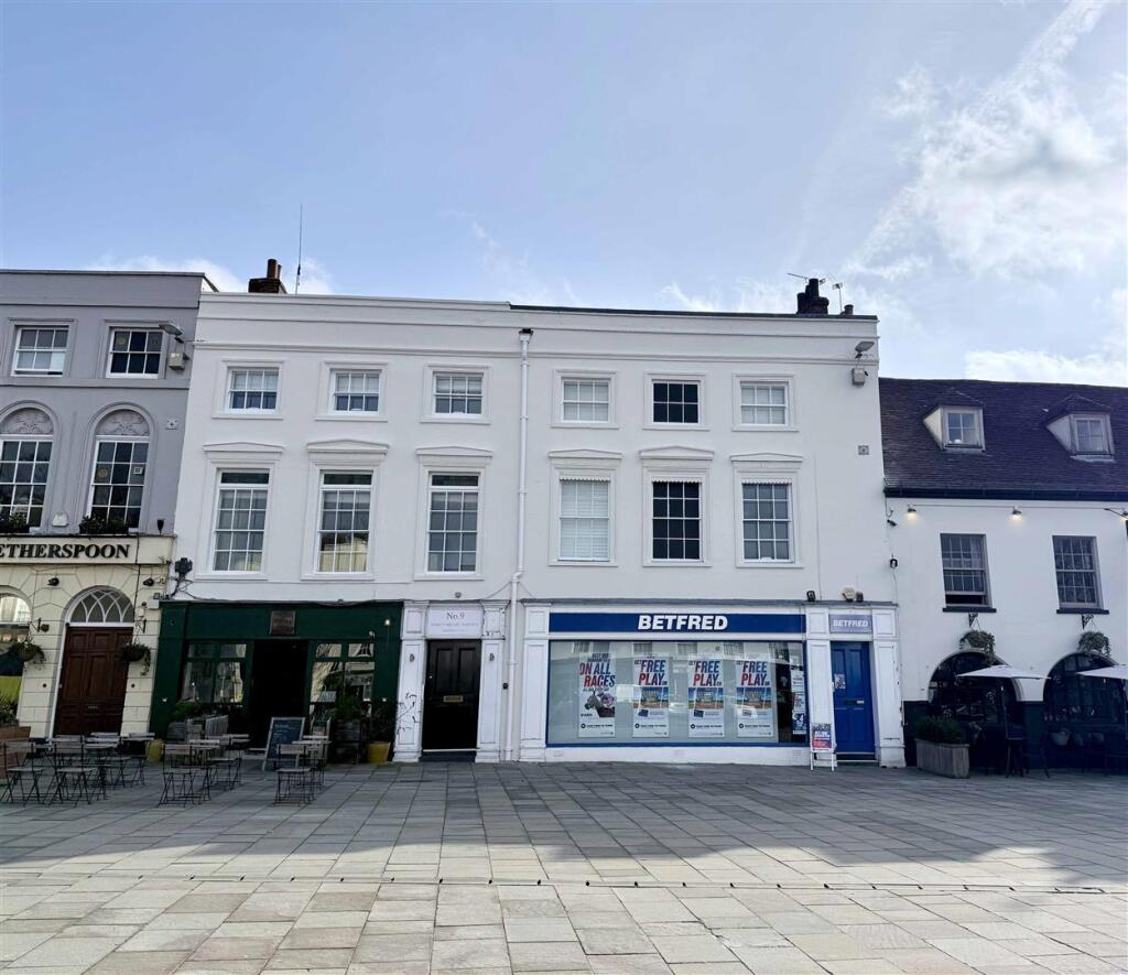 Main image of property: Flat 4, 9 Market Place Warwick
