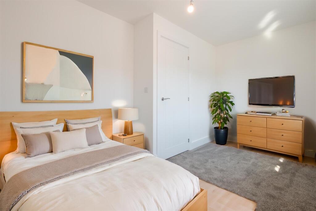 House in Bolton - View 5