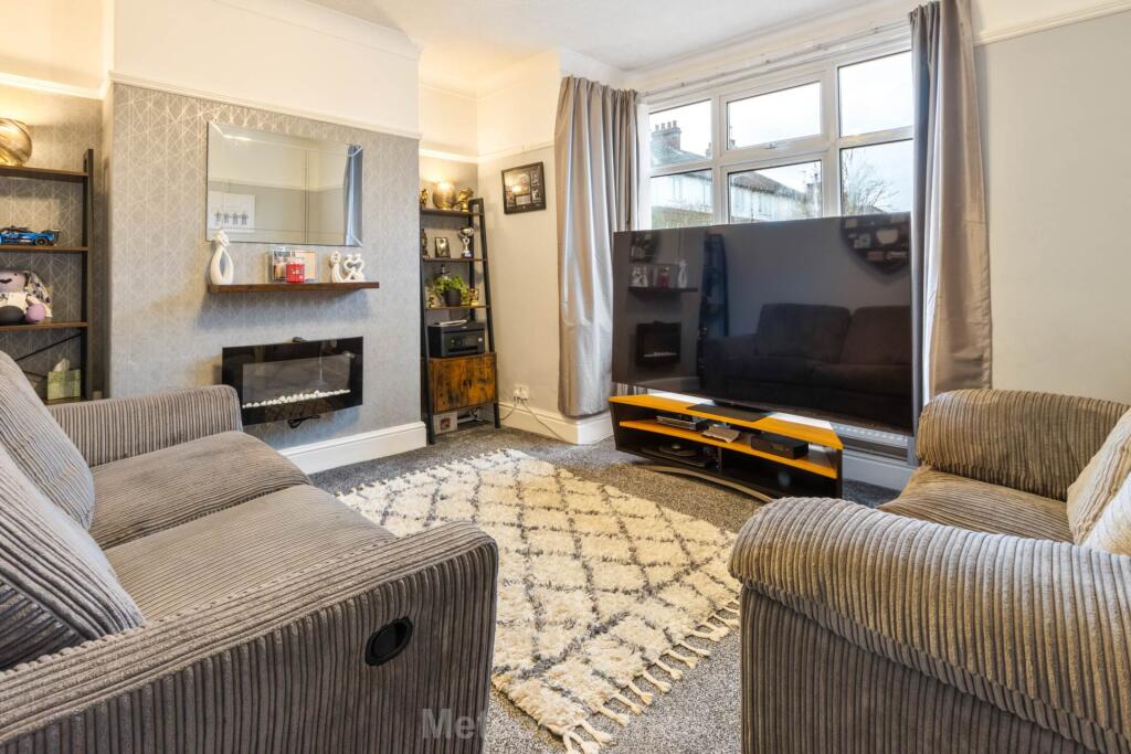 Rookery Avenue, Grimsby photo 4