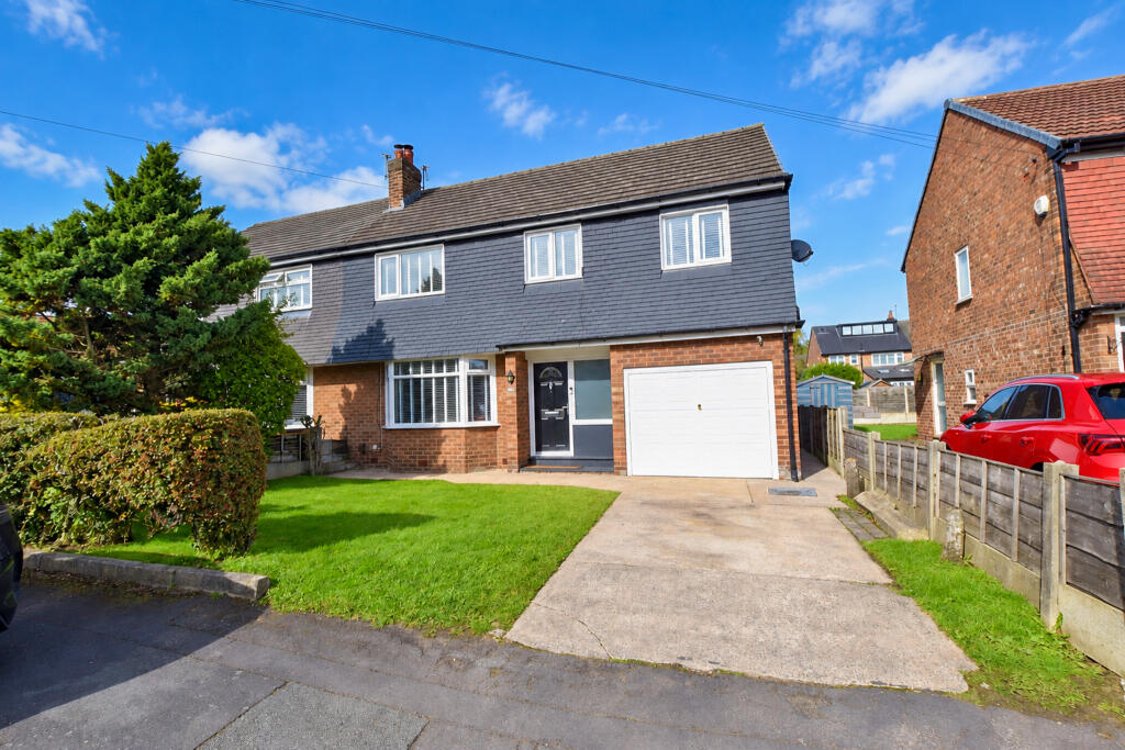 Main image of property: Selby Drive, Davyhulme, Manchester, M41 8NX