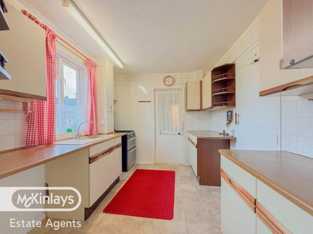 House in Taunton - View 3