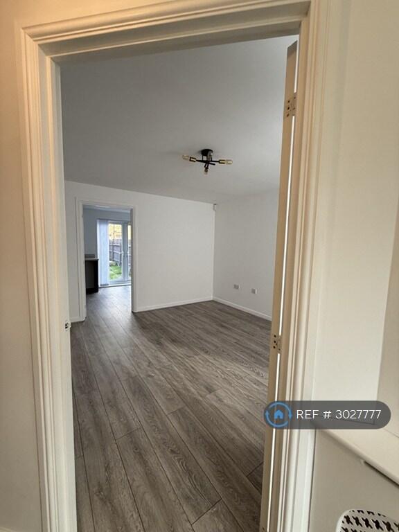 House in Ingleby Barwick, Stockton-on-Tees - View 4