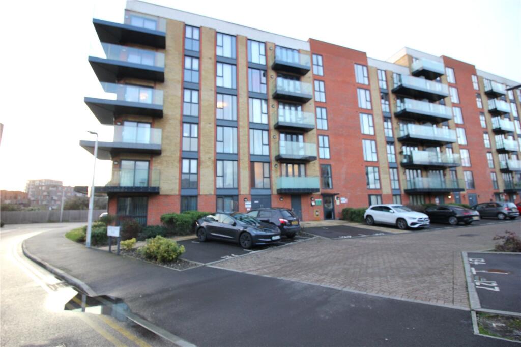 Main image of property: Oscar Wilde Road, Reading, RG1