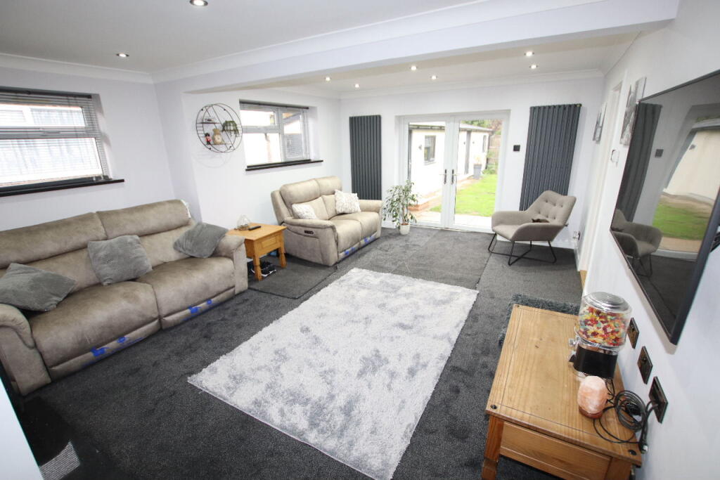 Main image of property: London Road, Clacton on Sea, CO15