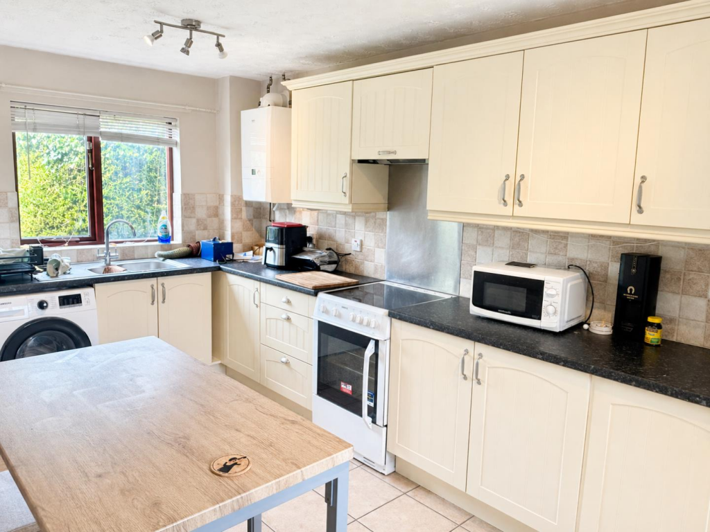 Wells Court, Mildenhall photo 4
