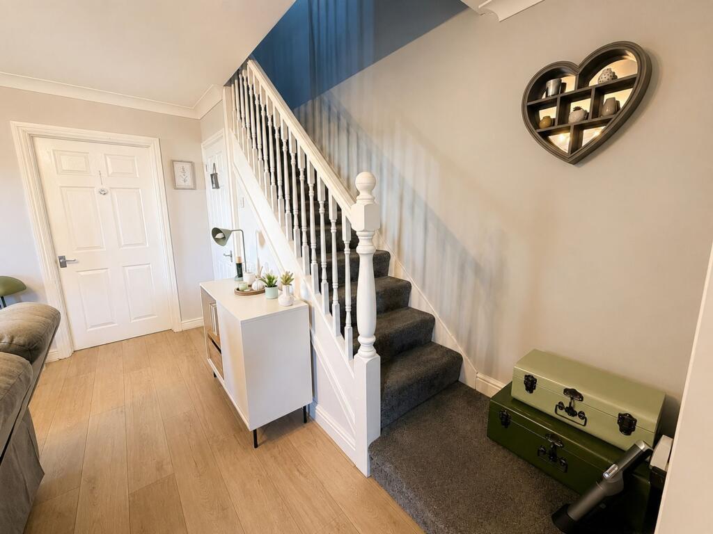 House in Newbridge, Caerphilly - More