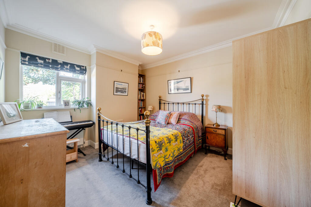 Apartment in London - View 4