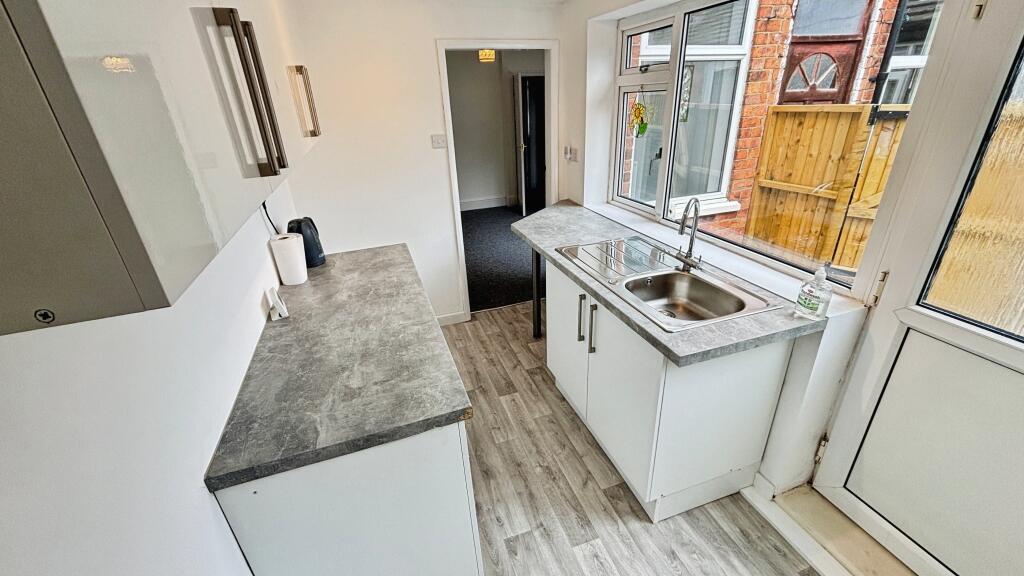 House in Lincoln, Lincolnshire - View 5