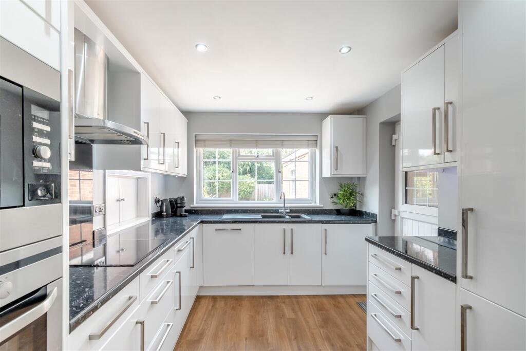 House in Maidstone, Kent - View 5