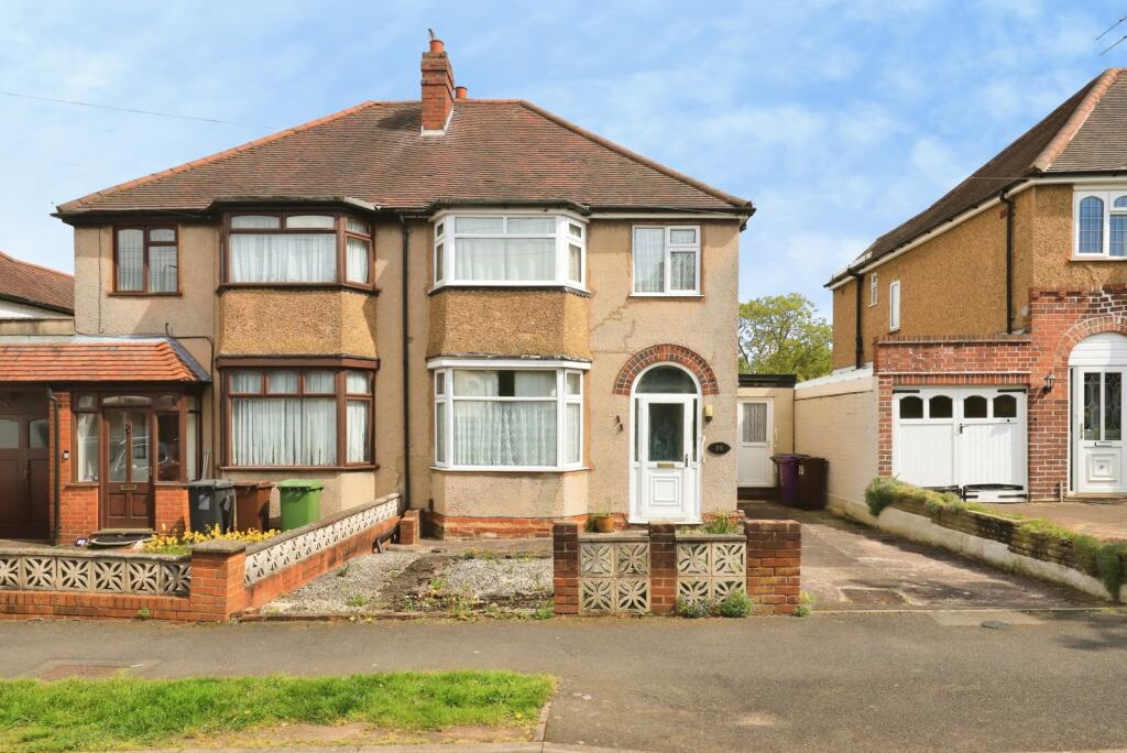 Main image of property: Eccleshall Avenue, Wolverhampton, West Midlands, WV10