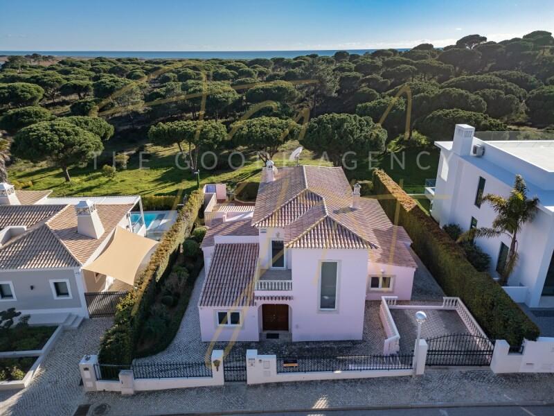 Main image of property: Algarve, Almancil