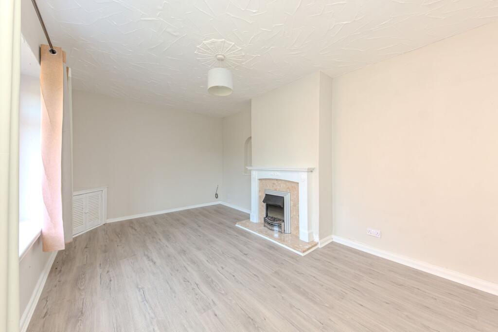 House in Stoke-on-Trent - View 4