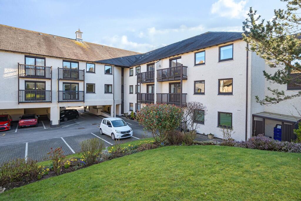 Main image of property: 17 Ashleigh Court, Station Road, Arnside, LA5 0JH