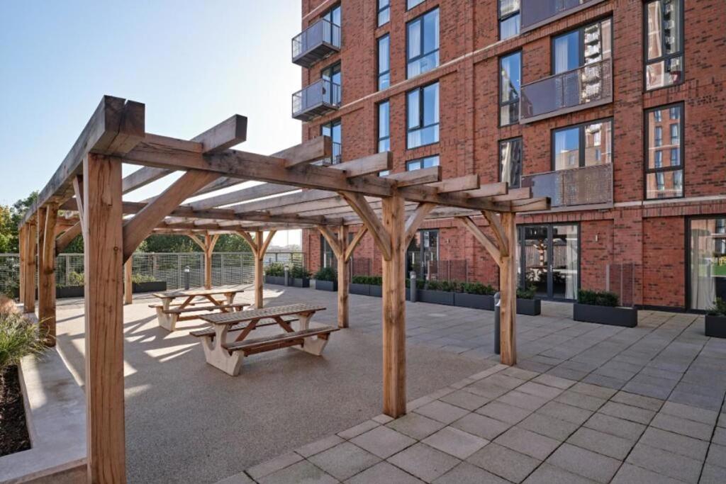 Main image of property: Oxbow, Stephenson House