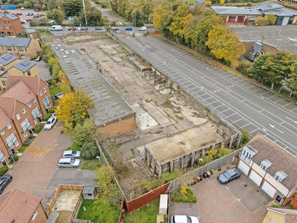 Main image of property: Former Council Depot, 12 Brewers Hill Road, Dunstable, Bedfordshire, LU6