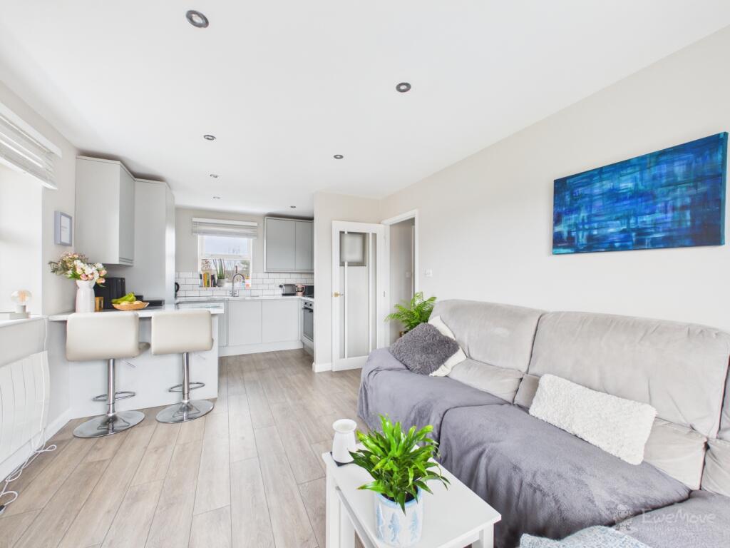 Main image of property: Blackthorn Close, Cambridge, Cambridgeshire, CB4