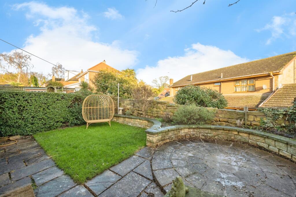 Eaton Square, Barnburgh, DONCASTER photo 4