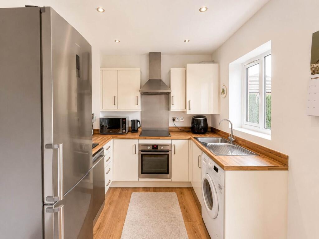House in Weston-super-Mare, Bournville - More
