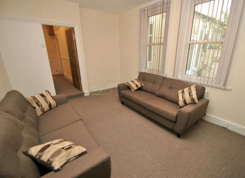 House in Cardiff - View 4