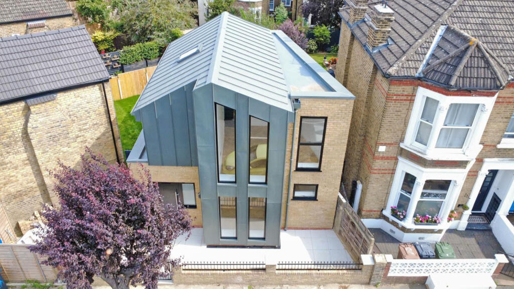 2-bed detached on Finland Road, London, SE4, £795,000