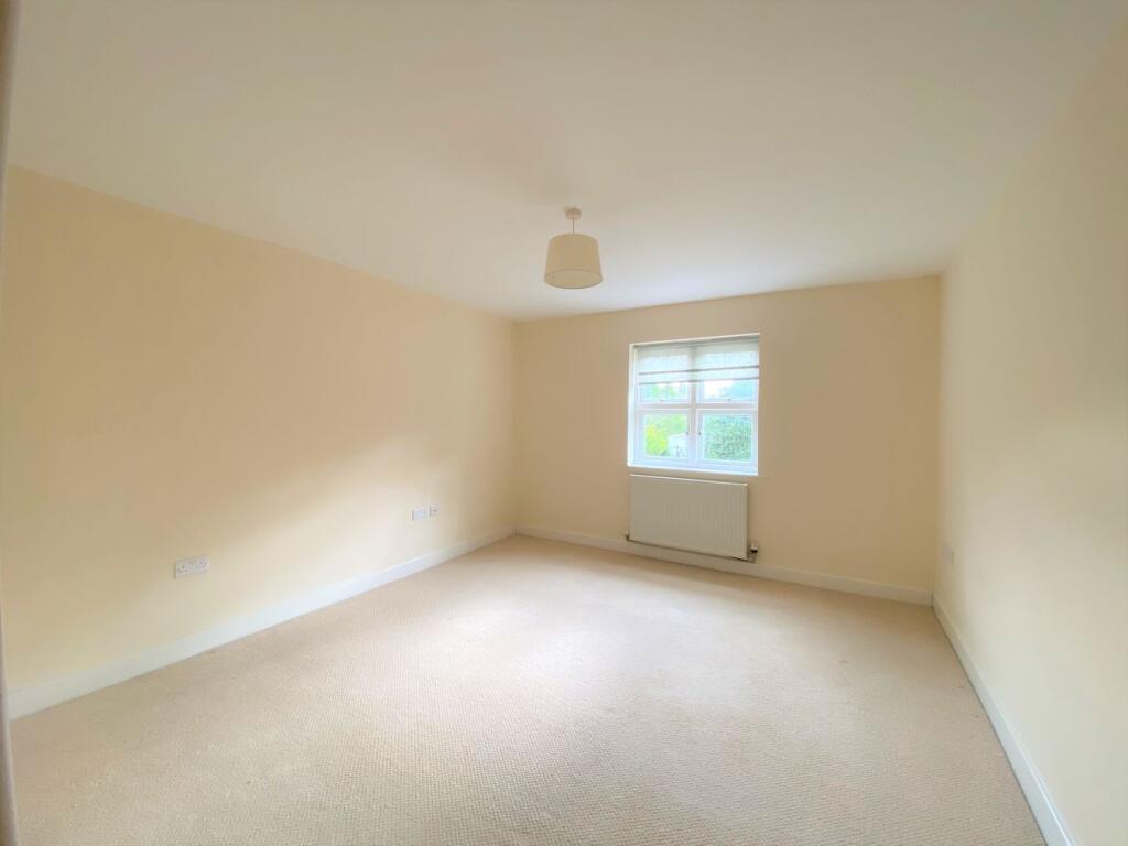 Apartment in Stockport - View 4