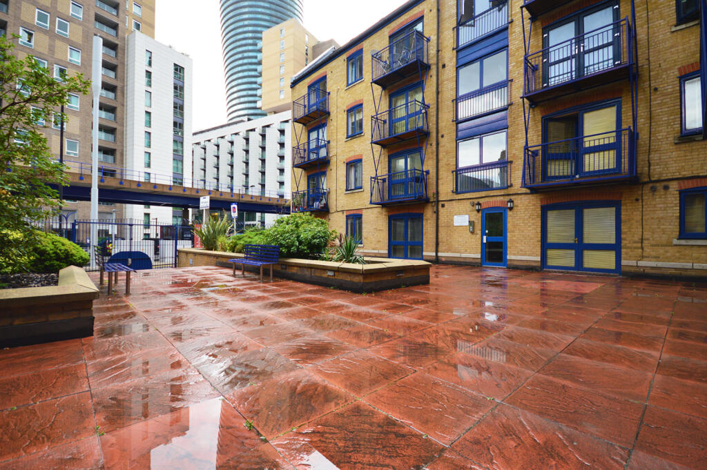 Main image of property: Peninsula Court, Canary Wharf, E14 3LH