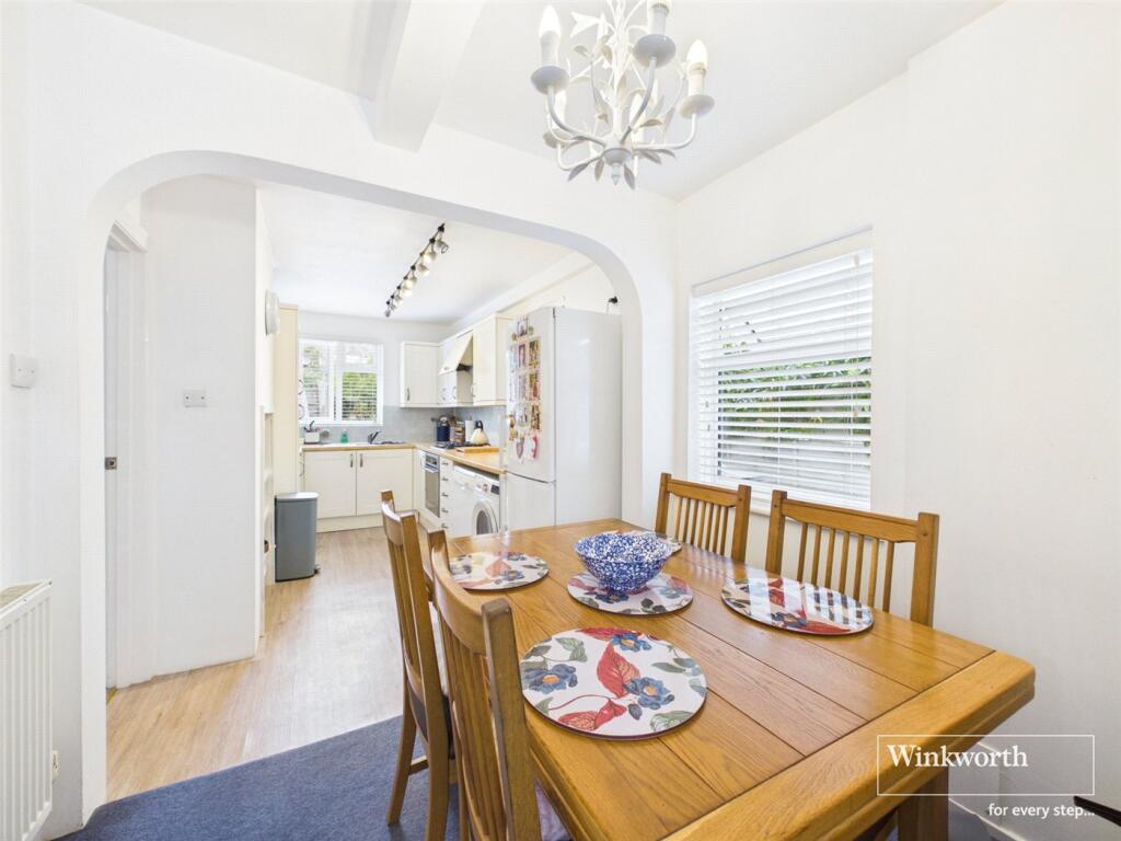House in London - View 5