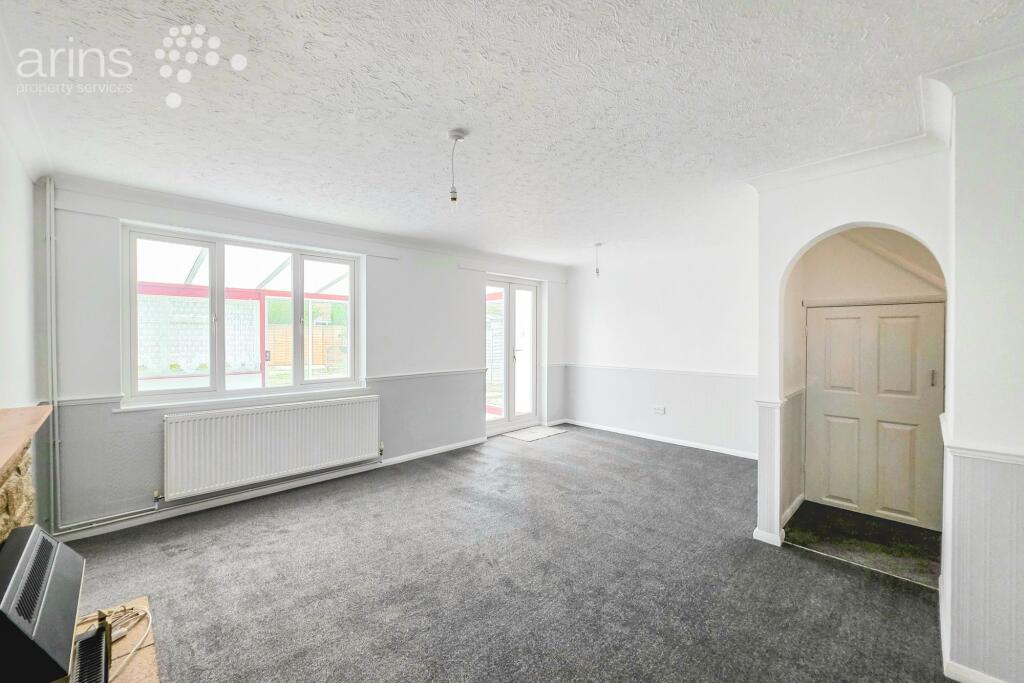 Ilfracombe Way, Lower Earley, RG6 photo 4