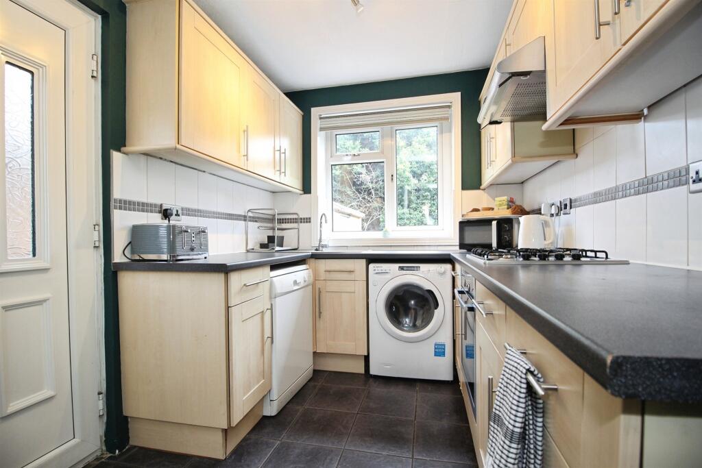 House in Leeds - View 2