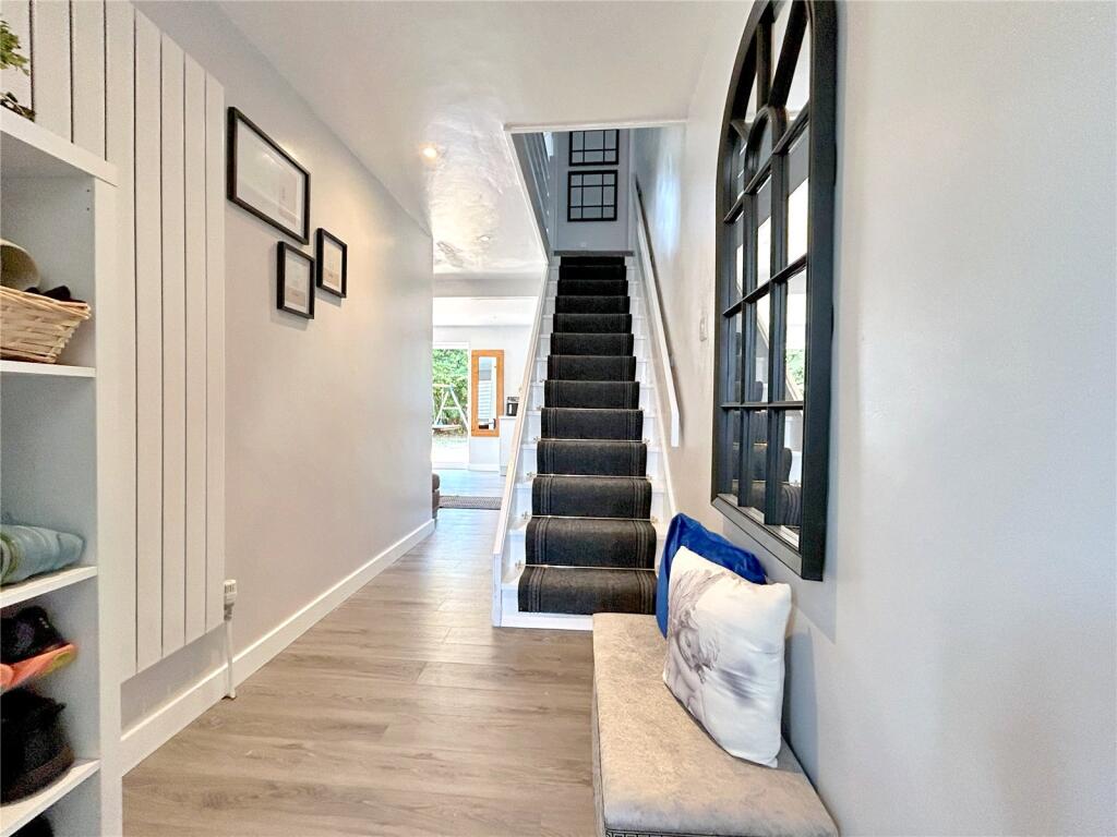 House in Highcliffe-on-Sea, Highcliffe and Walkford - View 5