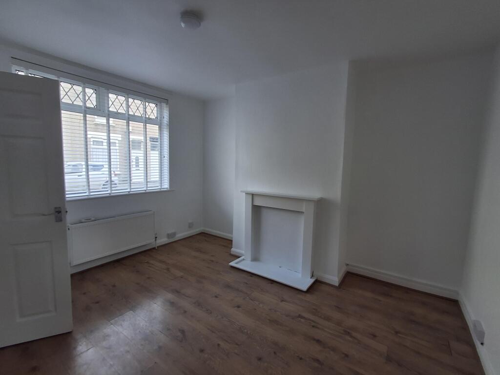 Main image of property: 41 Everett Street