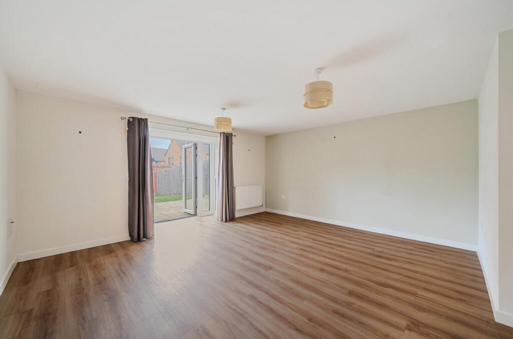 House in Guildford - View 3