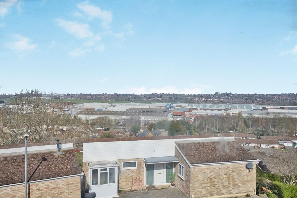 Additional image 18 of Yew Tree Close, Yeovil