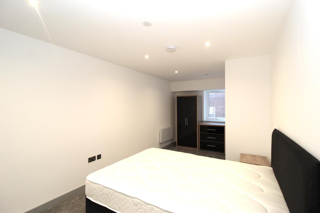 Apartment in Hull - More