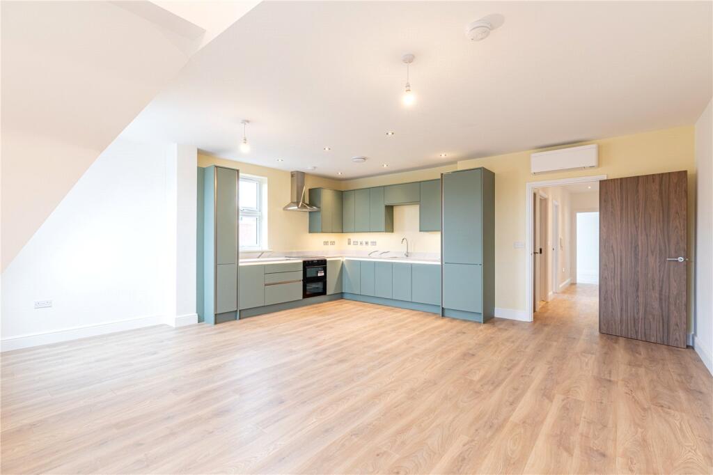 Apartment in Newbury, West Berkshire