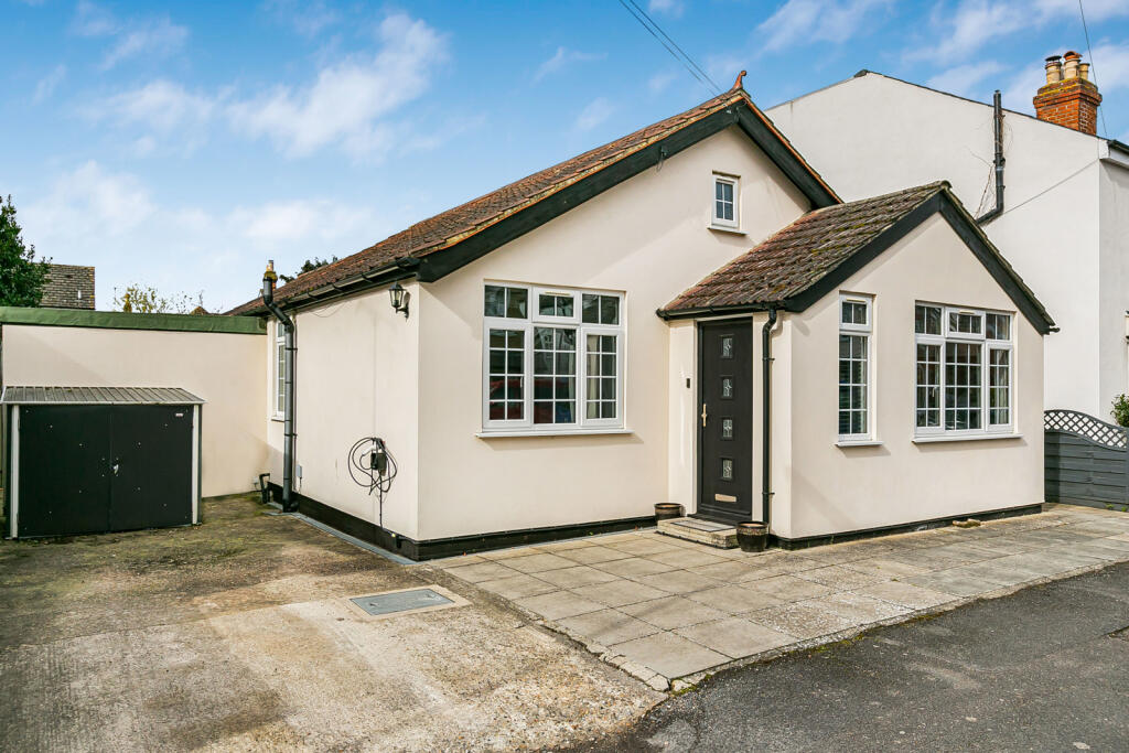 Main image of property: Park Road, Egham, Surrey, TW20