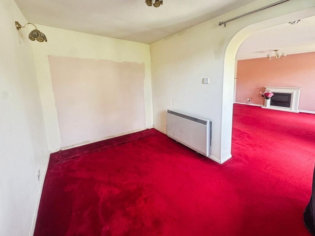 House in Warminster, Wiltshire - View 5