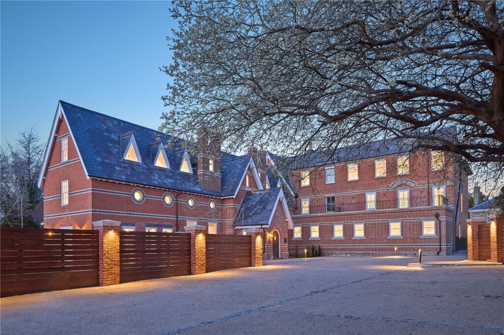Main image of property: Apt 6 Royal Oak Collection, High Street, Sevenoaks, Kent, TN13