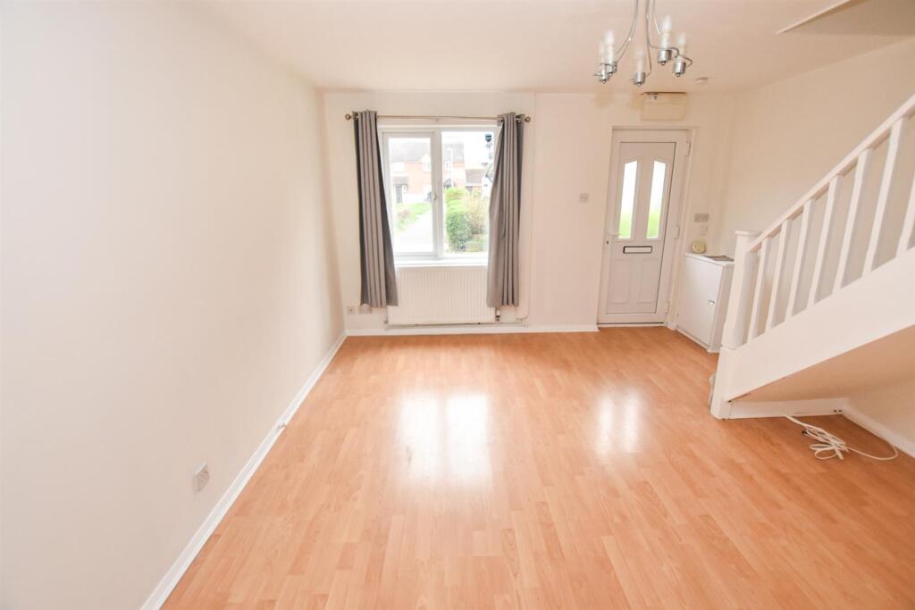 Spencer Court, South Woodham Ferrers photo 3