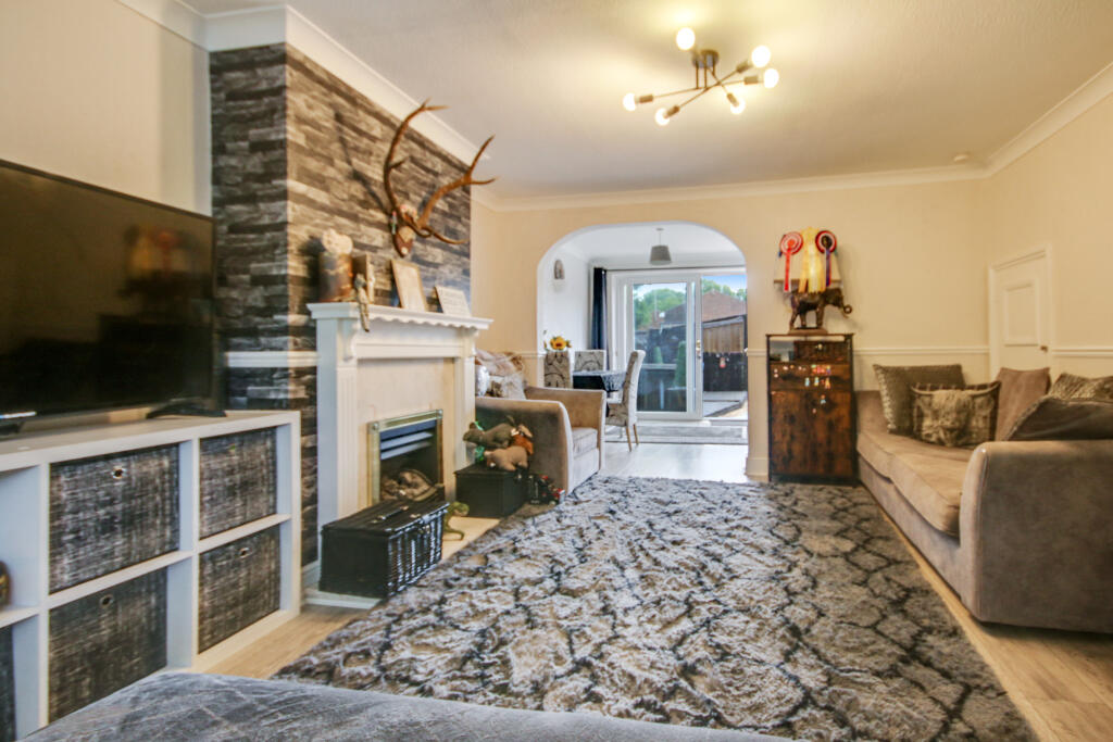 House in Mid Sussex, Worth - View 4